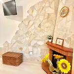 Minu House *